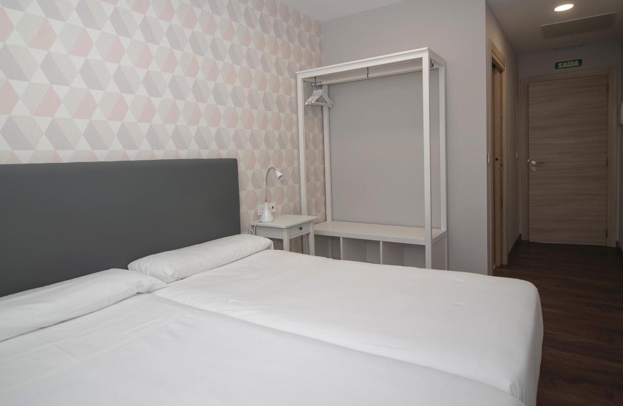 Pension Boutique Admera Сантяго де Компостела Екстериор снимка